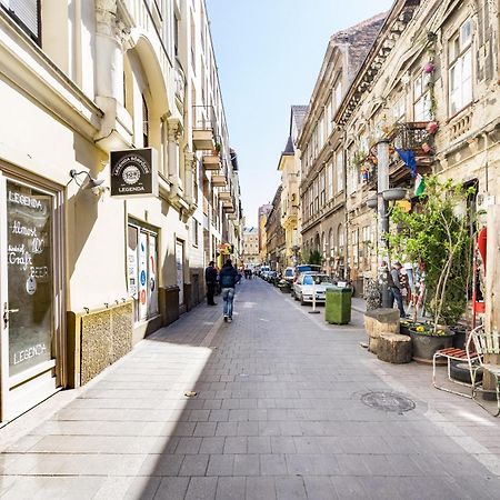 K10 - Kazinczy Street Heritage Suite - Best Location By Bqa Budapest Exterior foto