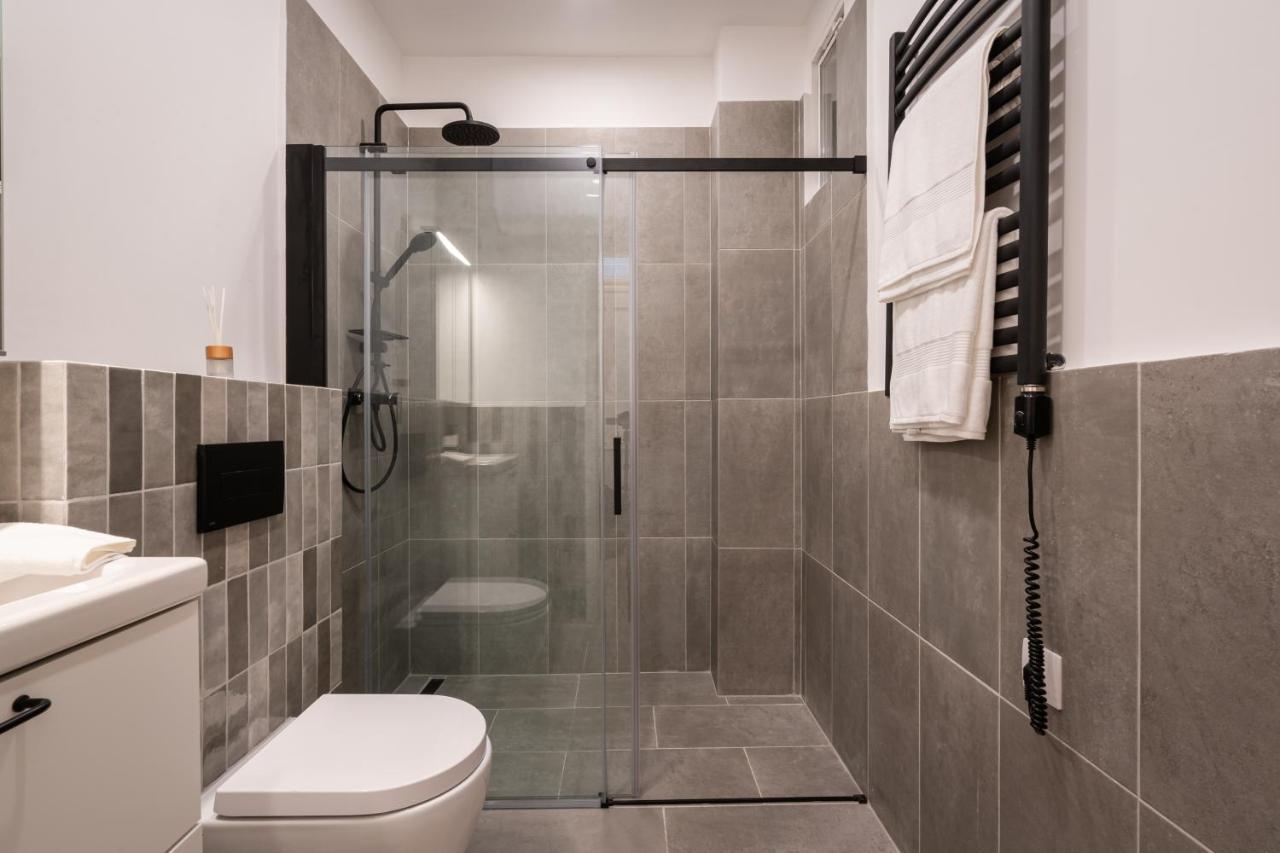 K10 - Kazinczy Street Heritage Suite - Best Location By Bqa Budapest Exterior foto